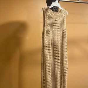 Elegant Beige Sleeveless Dress